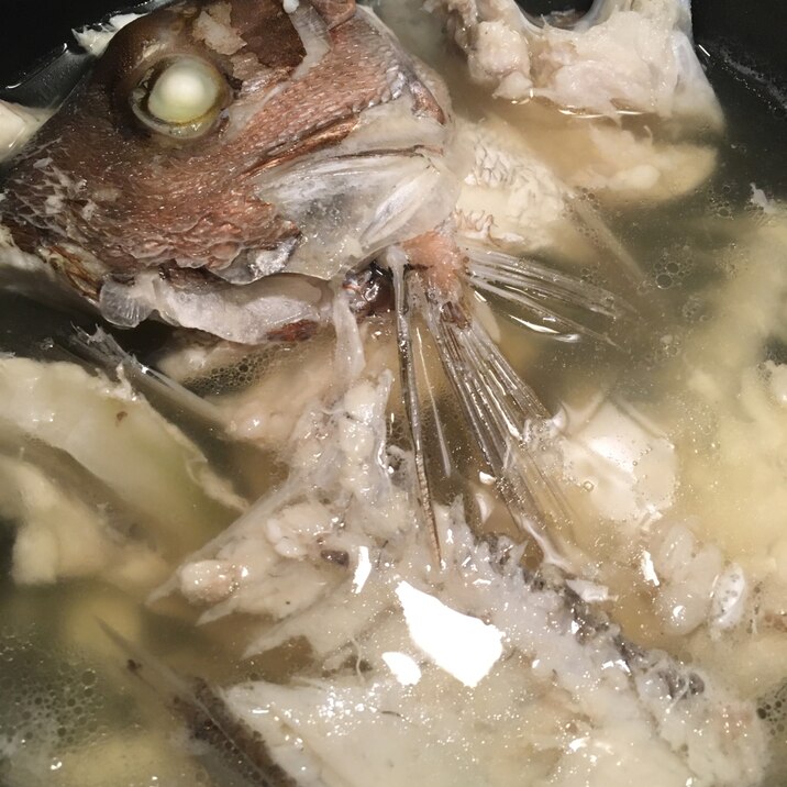 男の宅飯 海の旨味 鯛のあら汁 レシピ 作り方 By Pudge 楽天レシピ 男の宅飯 海の旨味 鯛のあら汁 レシピ 作り方 By Pudge 楽天レシピ